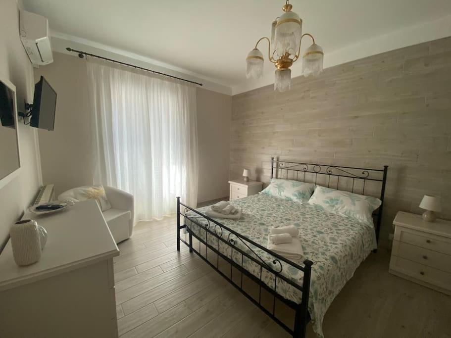 La Terrazza Di Mariel Apartment Пакино Екстериор снимка