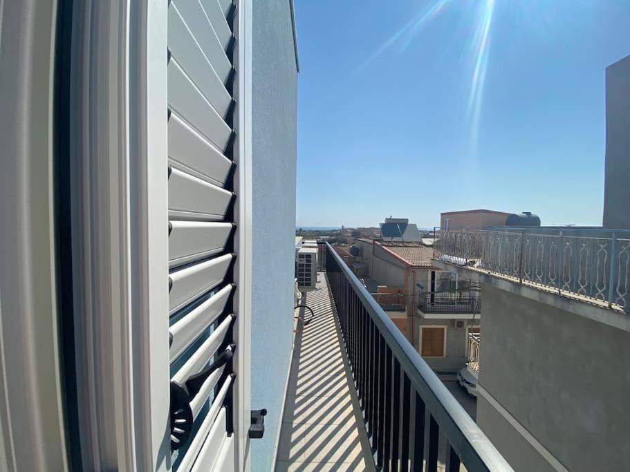 La Terrazza Di Mariel Apartment Пакино Екстериор снимка