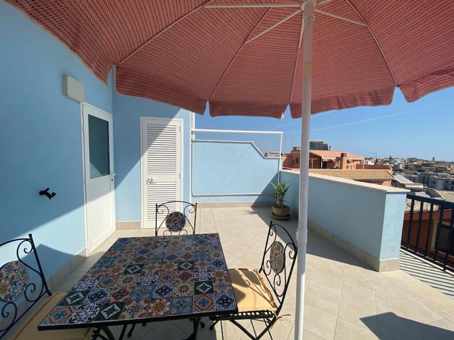La Terrazza Di Mariel Apartment Пакино Екстериор снимка