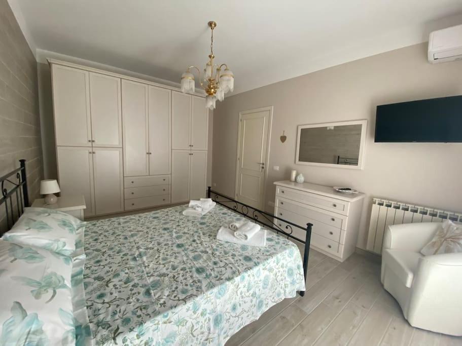 La Terrazza Di Mariel Apartment Пакино Екстериор снимка